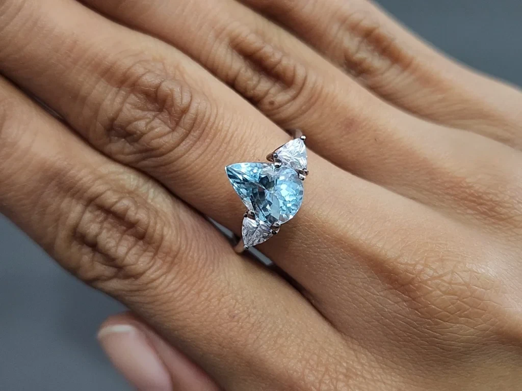 Aquamarine pear cut 2.53 carats, Madagascar  Image №5