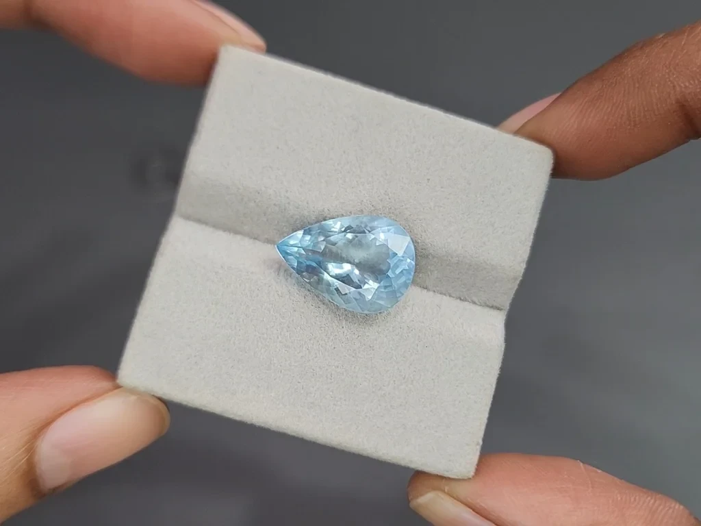 Aquamarine pear cut 6.53 carats, Madagascar Image №4