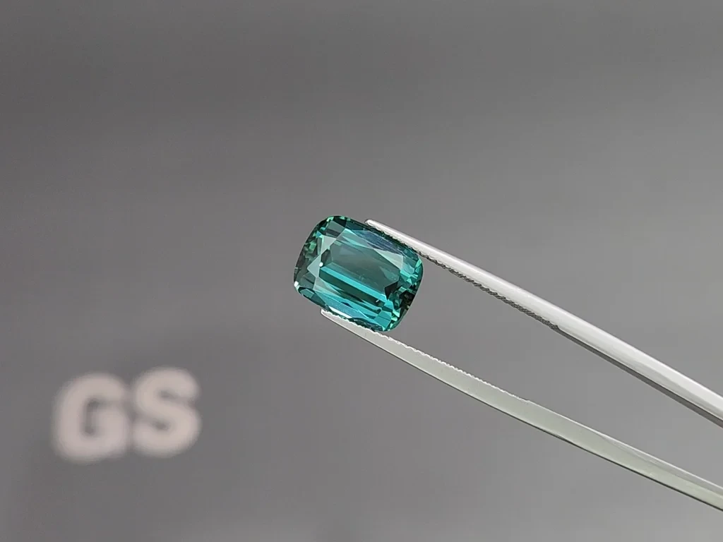 Vibrant Lagoon tourmaline in cushion cut 5.23 carats, Afghanistan Image №3
