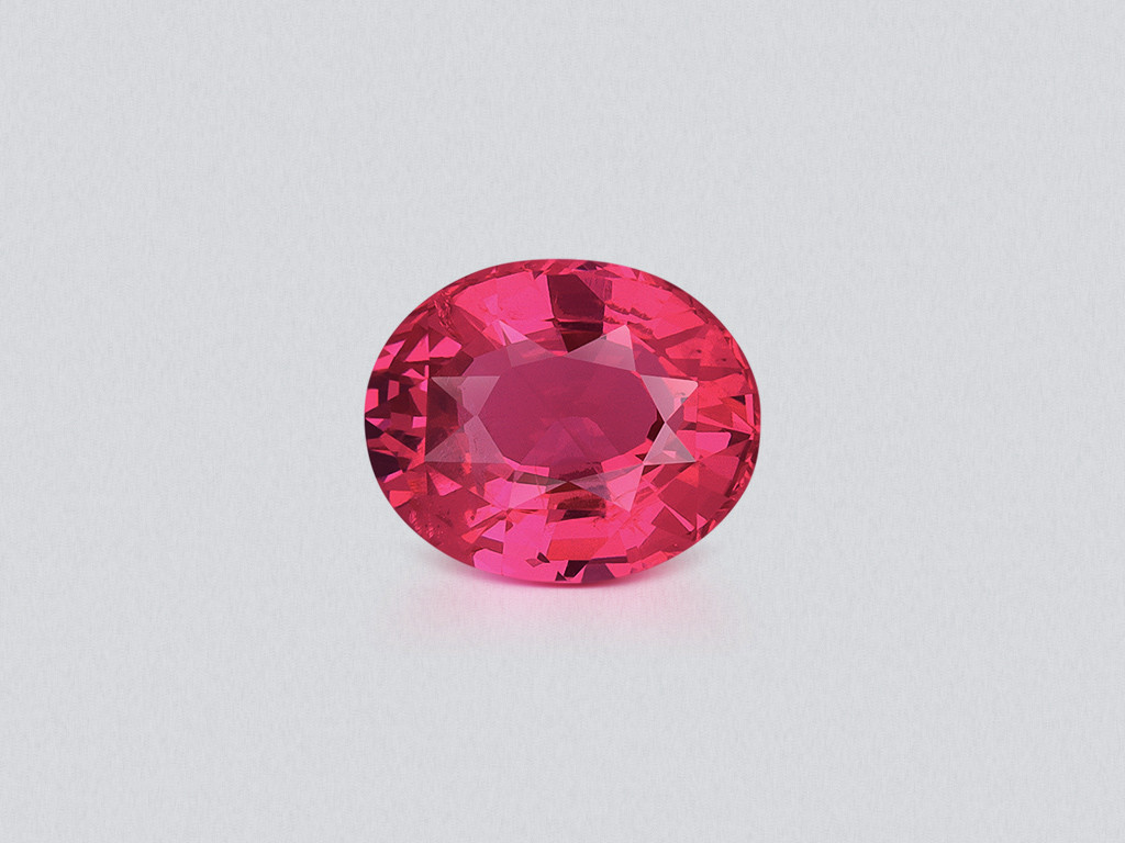 Vibrant Intense pinkish red Mahenge spinel in oval cut 2.01 carats, Tanzania Image №1