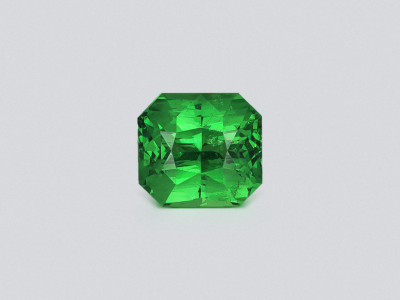 Tsavorite garnet Vivid green radiant cut 2.53 carats, Tanzania photo