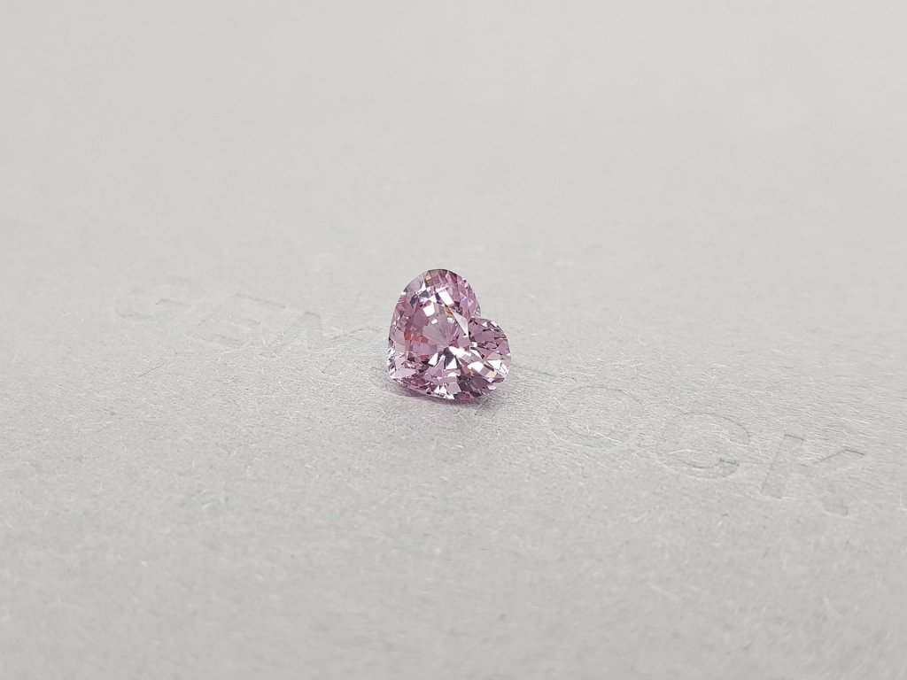Light pink Burmese heart cut spinel 2.32 ct Image №3