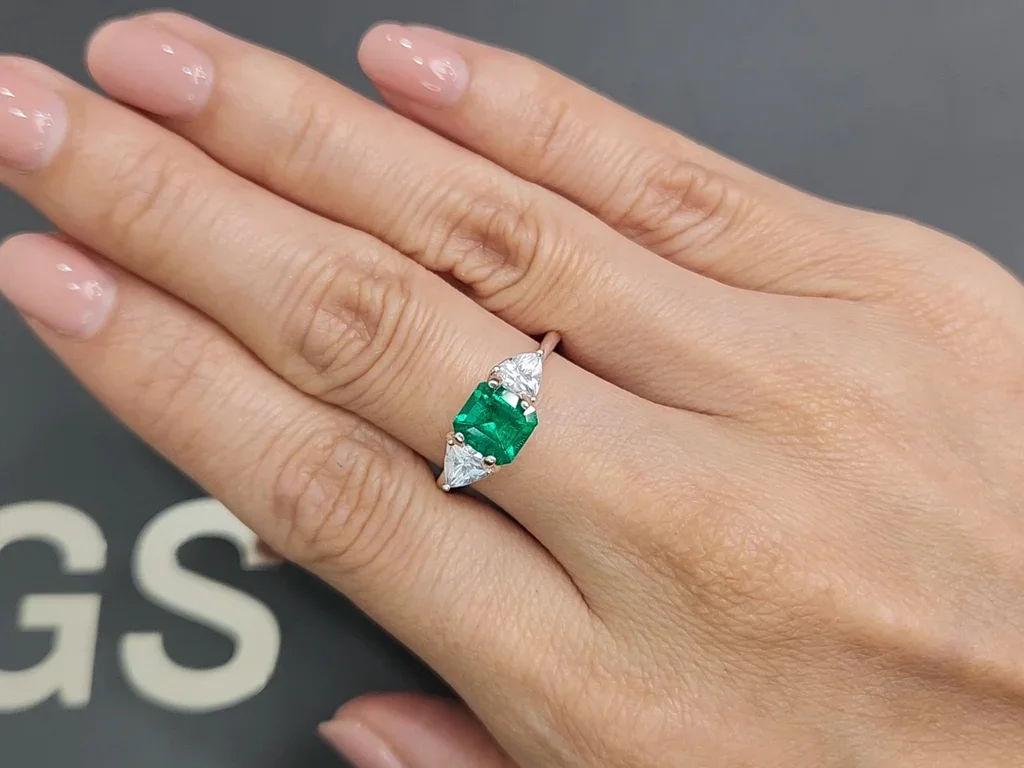 Colombian emerald 1.14 ct, Muzo Green Image №5