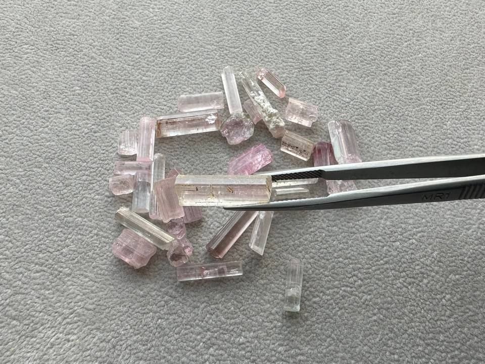 Lot #3 Raw Tourmalines from Afghanistan 62.99 ct 33 pcs Image №2