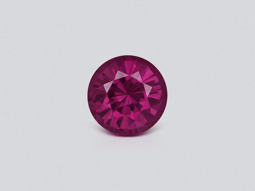 Spinel purple round cut 4.28 carats, Burma Image №1
