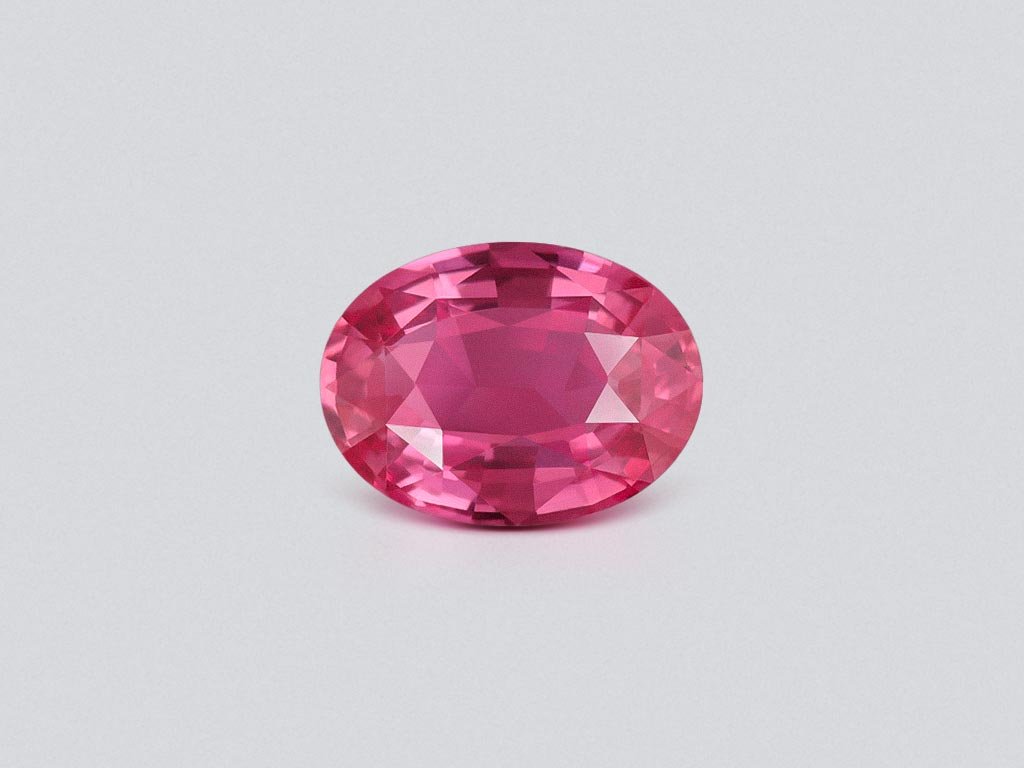 Unheated Padparadscha sapphire in oval cut 0.89 carat, Sri Lanka  Image №1