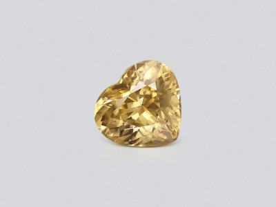 Yellow zircon shape heart 10.02 carats, Tanzania photo
