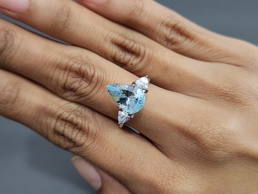 Aquamarine pear cut 2.97 carats, Madagascar Image №5