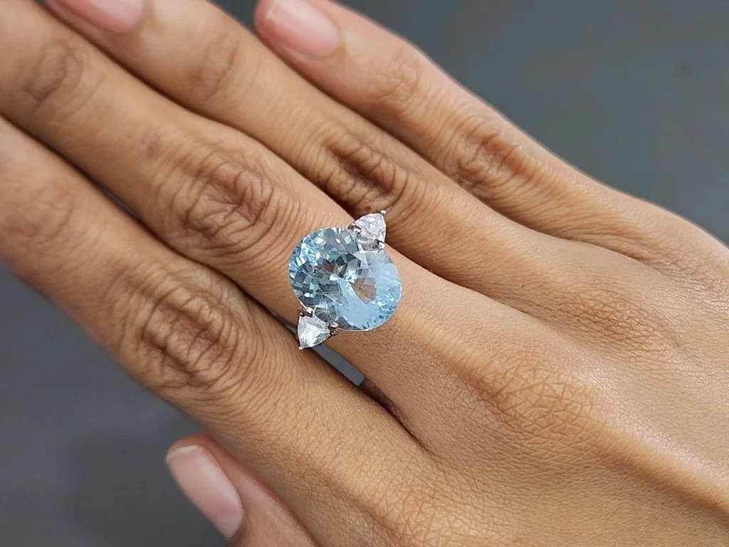 Aquamarine oval cut 7.03 carats, Madagascar Image №5