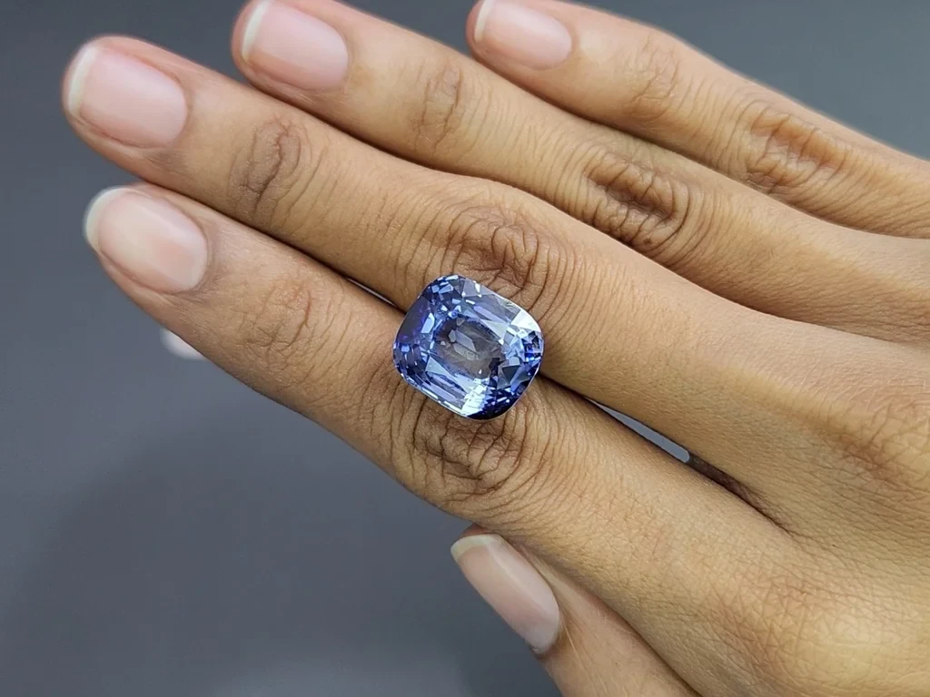 Unheated large sapphire Bi-color cushion cut  21.39 carats, Sri Lanka Image №2