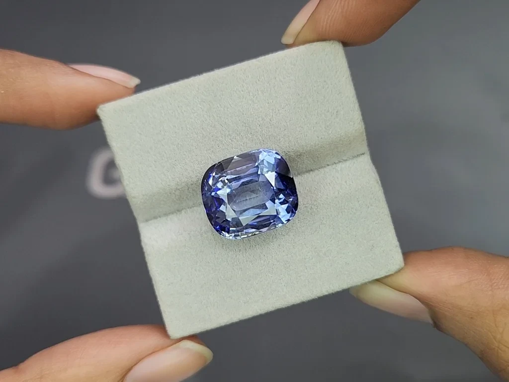 Unheated large sapphire Bi-color cushion cut  21.39 carats, Sri Lanka Image №4