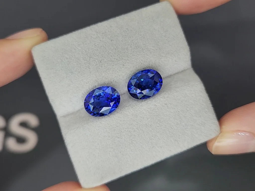 Pair of sapphires Royal Blue oval cut 8.15 carats, Sri Lanka Image №4