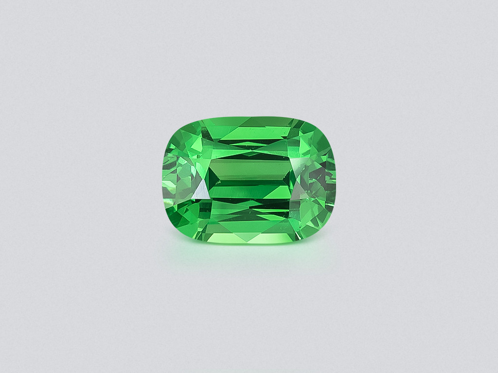 Garnet tsavarite garnet cushion cut 2.03 carats, Africa Image №1
