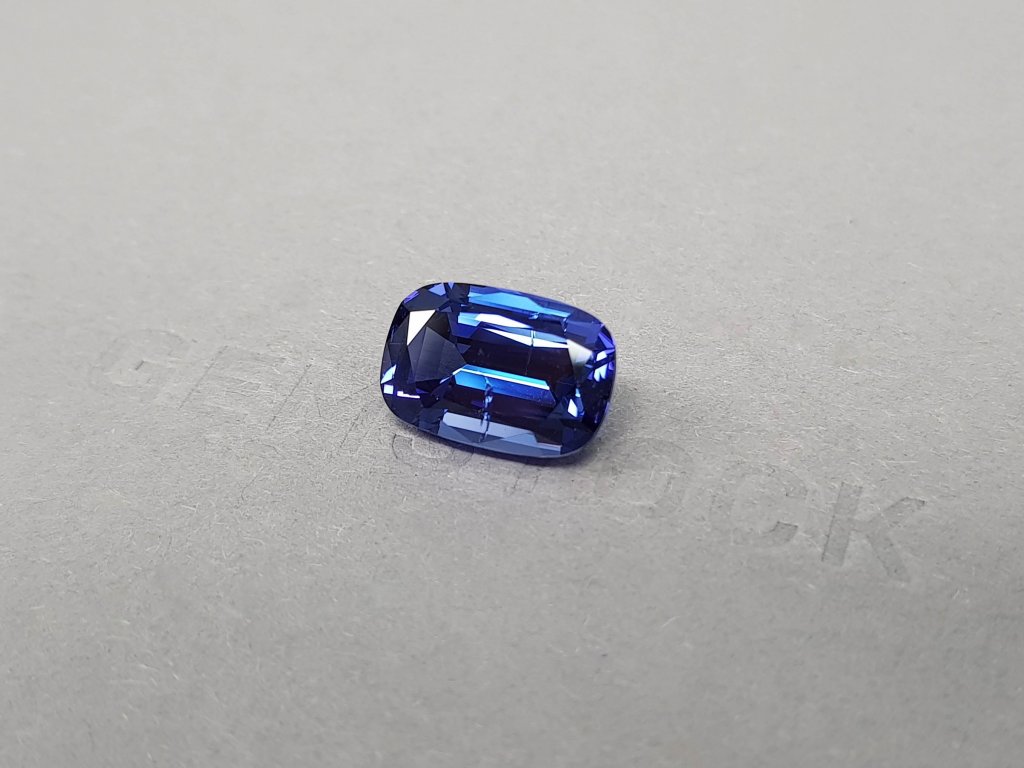 Bright blue unheated tanzanite 7.82 ct cushion cut, Tanzania Image №3