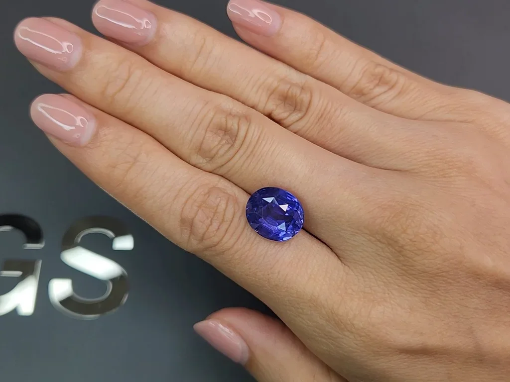 Unheated color change blue to violet sapphire in oval cut 10.14 carat, Sri Lanka Image №4