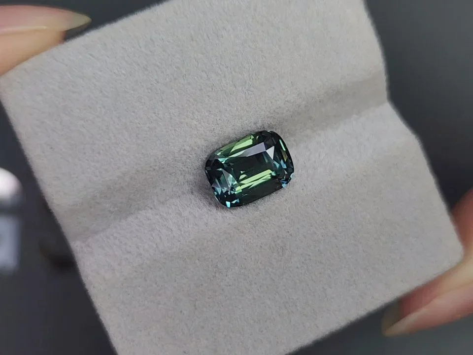 Unheated Teal sapphire in cushion cut 3.52 carats, Madagascar Image №4