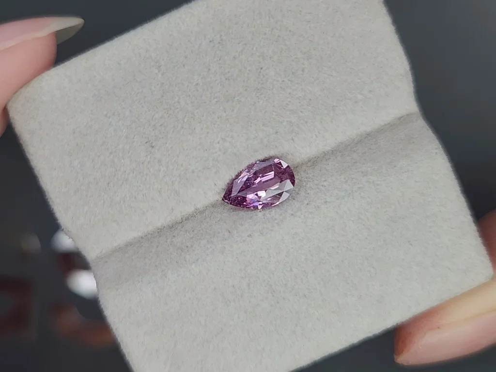 Unheated purple sapphire pear-cut  0.89 carats, Madagascar Image №4