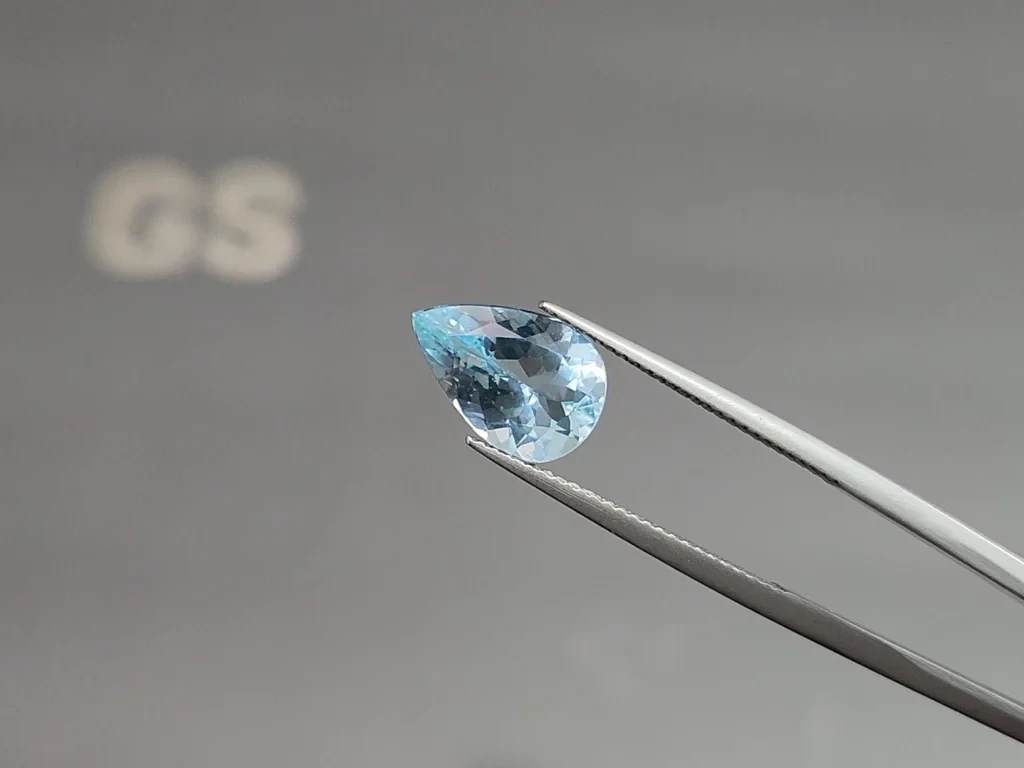 Aquamarine pear cut 2.70 carats, Madagascar Image №3