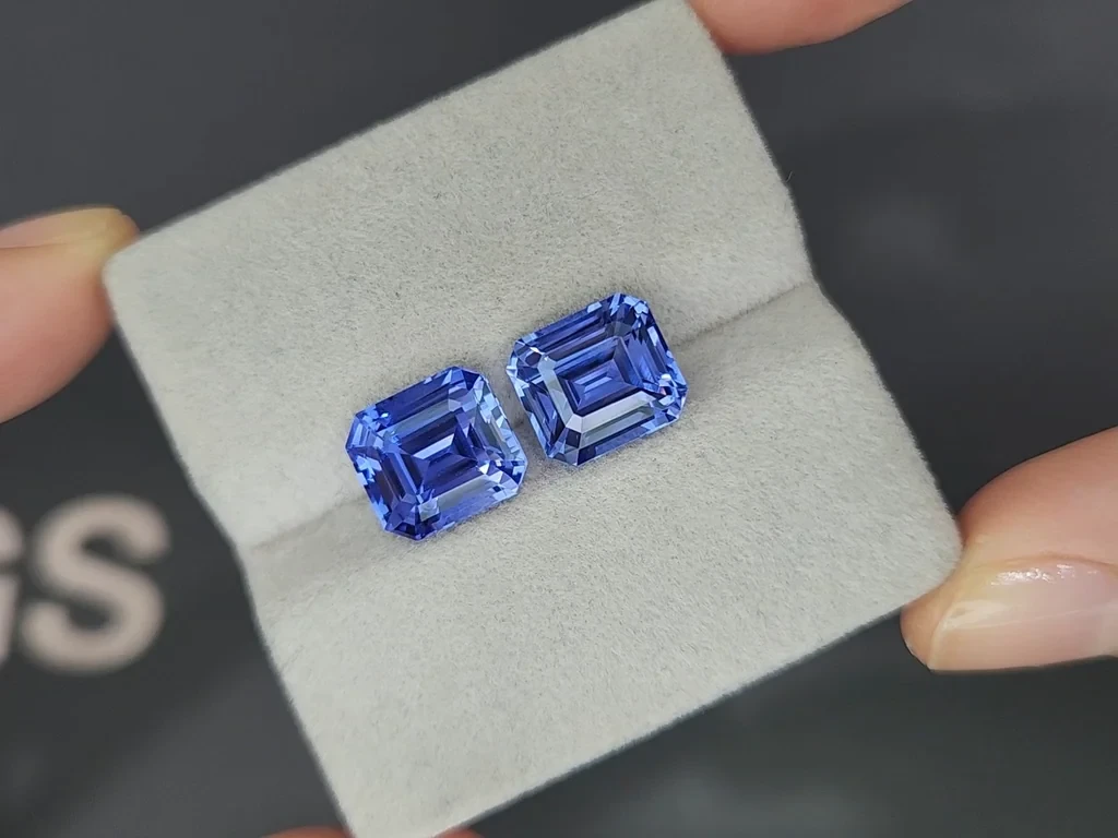 Pair of sapphires Intense Blue octagon cut 11.36 carats, Sri Lanka Image №4