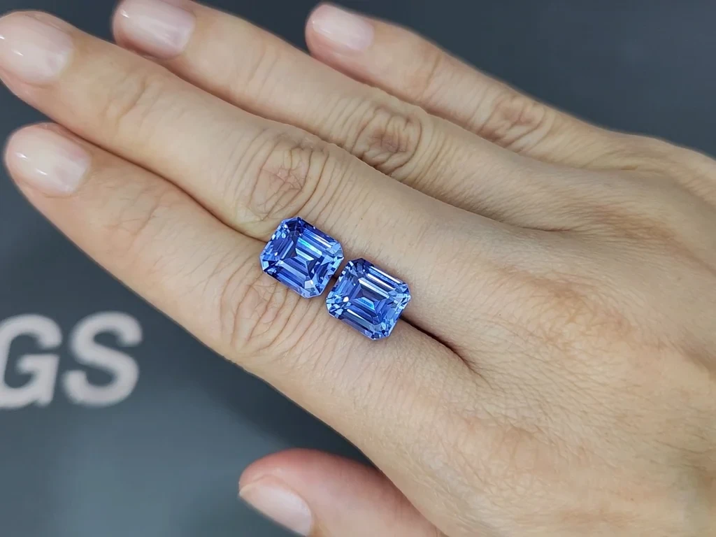 Pair of sapphires Intense Blue octagon cut 11.36 carats, Sri Lanka Image №2
