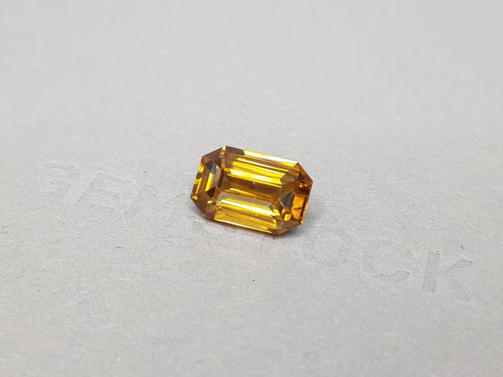 Octagon cut zircon 7.10 ct Image №4