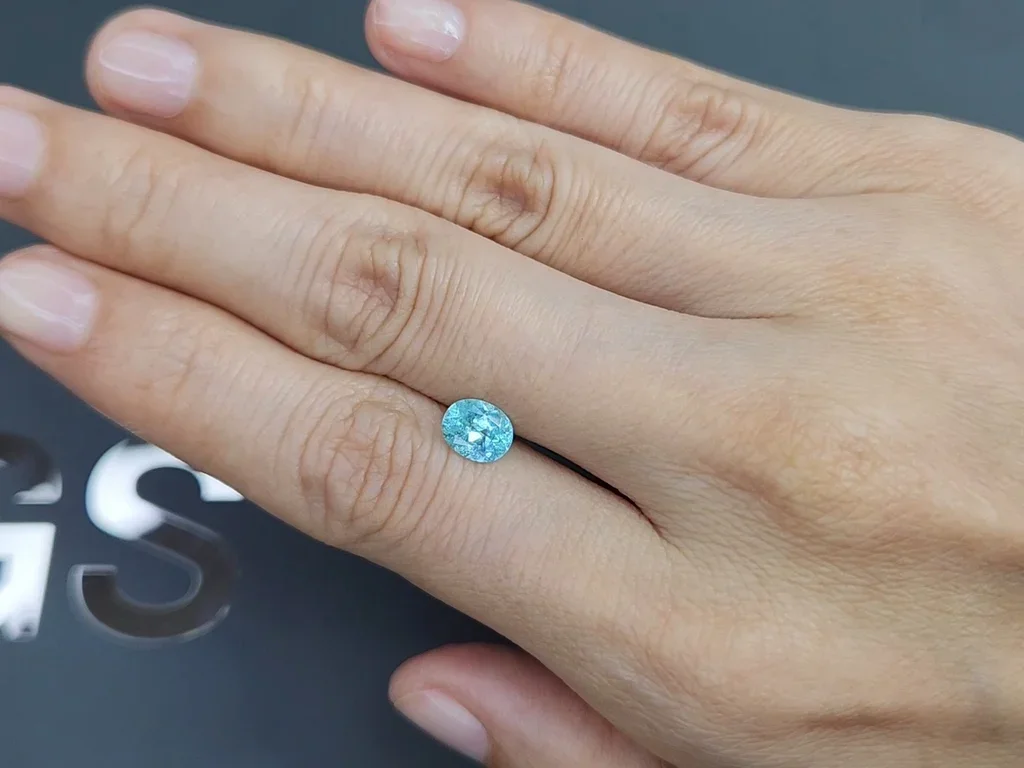 Neon blue Paraiba tourmaline in oval cut 0.78 carats, Mozambique  Image №2