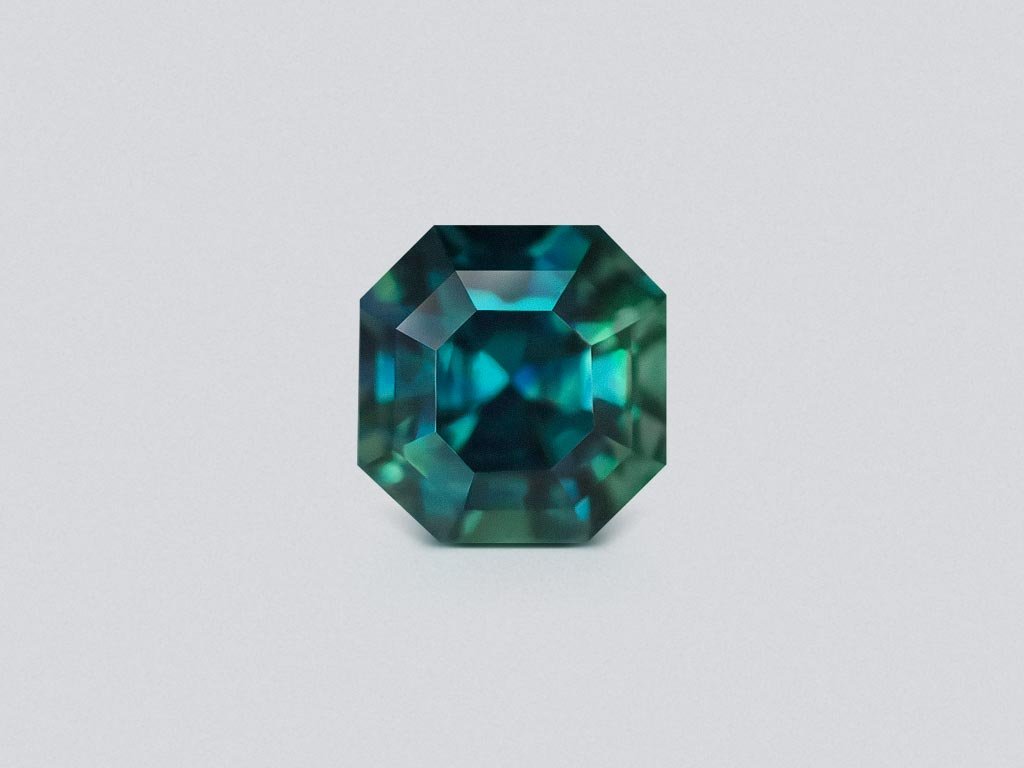 Unheated octagon cut Teal Sapphire 2.50 carats, Madagascar Image №1