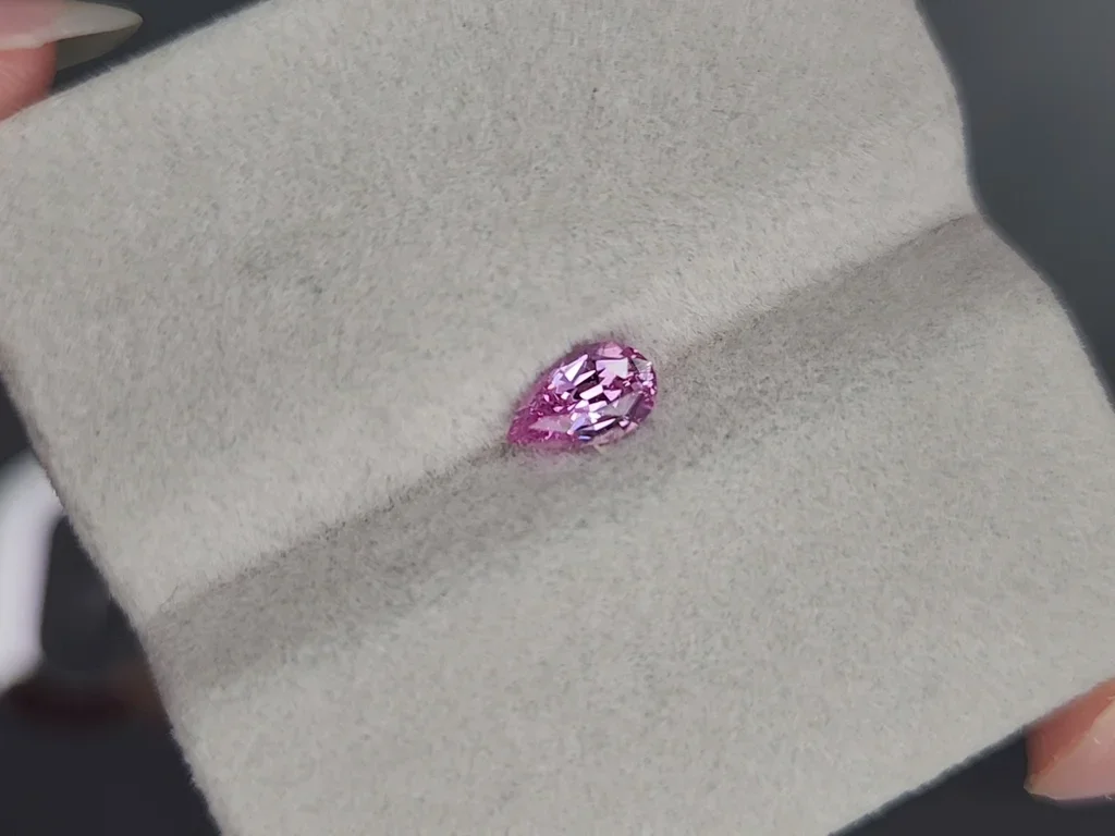 Unheated pink sapphire pear cut 0.54 carats, Madagascar Image №4