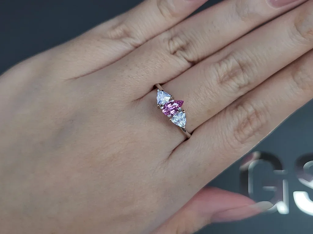 Unheated pink sapphire pear cut 0.54 carats, Madagascar Image №5