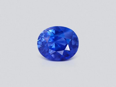 Unheated Cornflower Blue sapphire in oval cut 1.15 carats, Sri Lanka photo