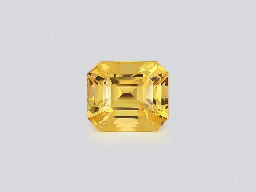 Sapphire Intense Yellow octagon cut 2.54 carats, Sri Lanka Image №1