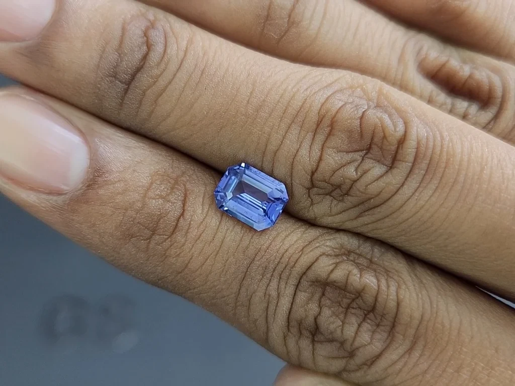 Unheated blue sapphire octagon cut 2.01 carats, Sri Lanka Image №2