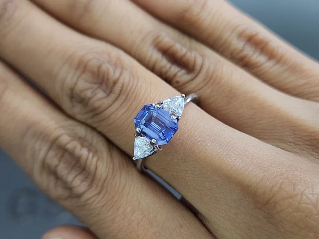 Unheated blue sapphire octagon cut 2.01 carats, Sri Lanka Image №5