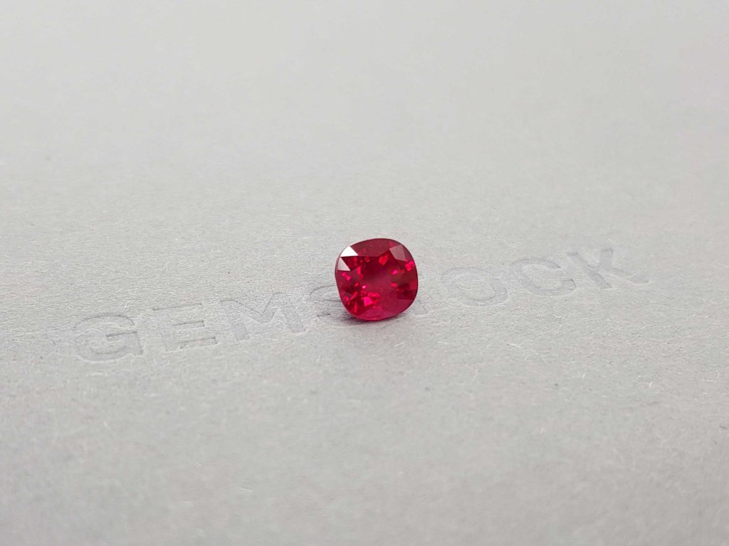 Cushion cut Burmese pigeon blood ruby 2.02 ct, GRS Image №3