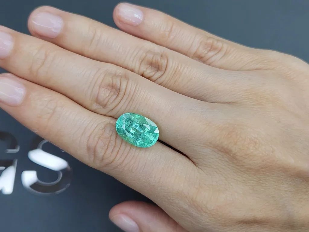 Neon greenish-blue Paraiba tourmaline in oval cut 6.88 carats, Mozambique Image №2