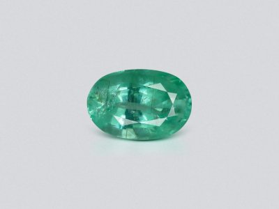 Neon greenish-blue Paraiba tourmaline in oval cut 6.88 carats, Mozambique photo