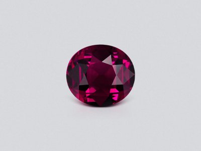 Garnet rhodolite oval cut 13.09 carats, Tanzania photo