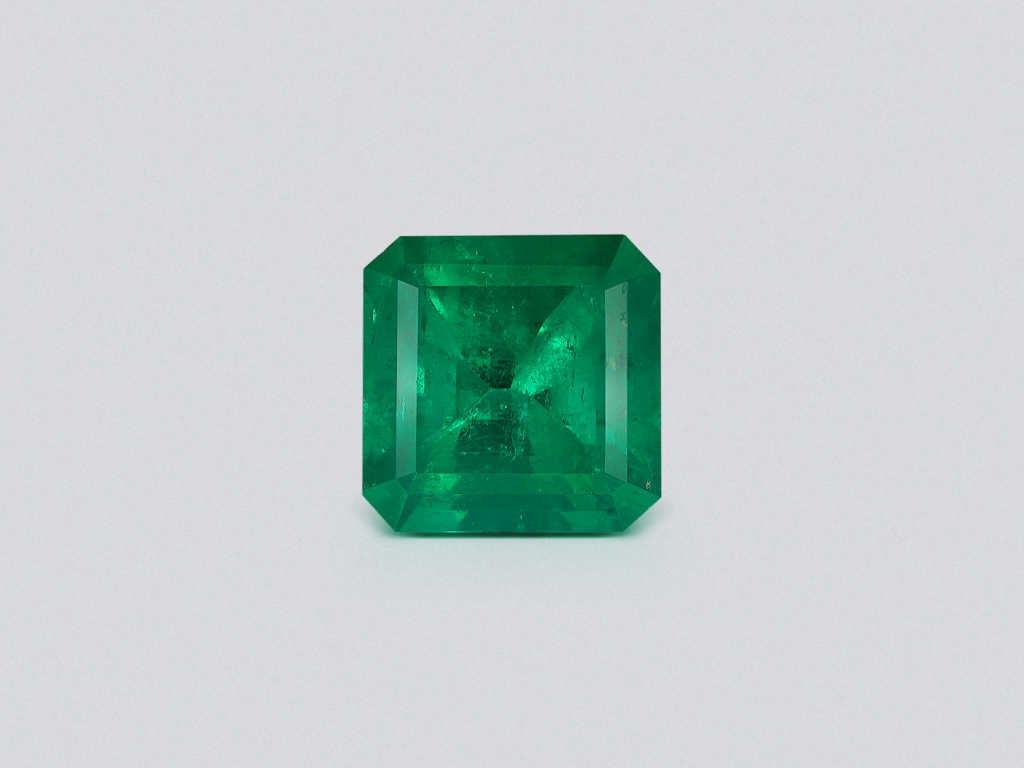 Large emerald  Intense Green octagon cut 11.85 carats, Colombia  Image №1