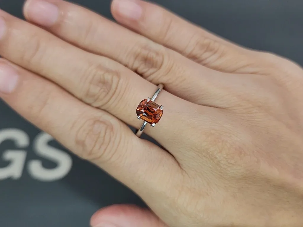 Spessartine Vivid orange cut cushion 1.73 carats, Africa Image №5