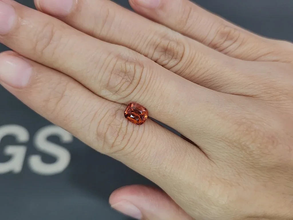 Spessartine Vivid orange cut cushion 1.73 carats, Africa Image №2