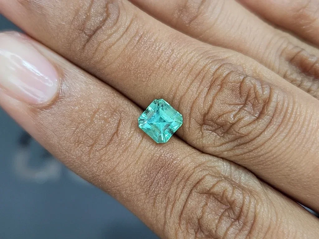 Emerald asscher cut 1.41 carats, Russia Image №2
