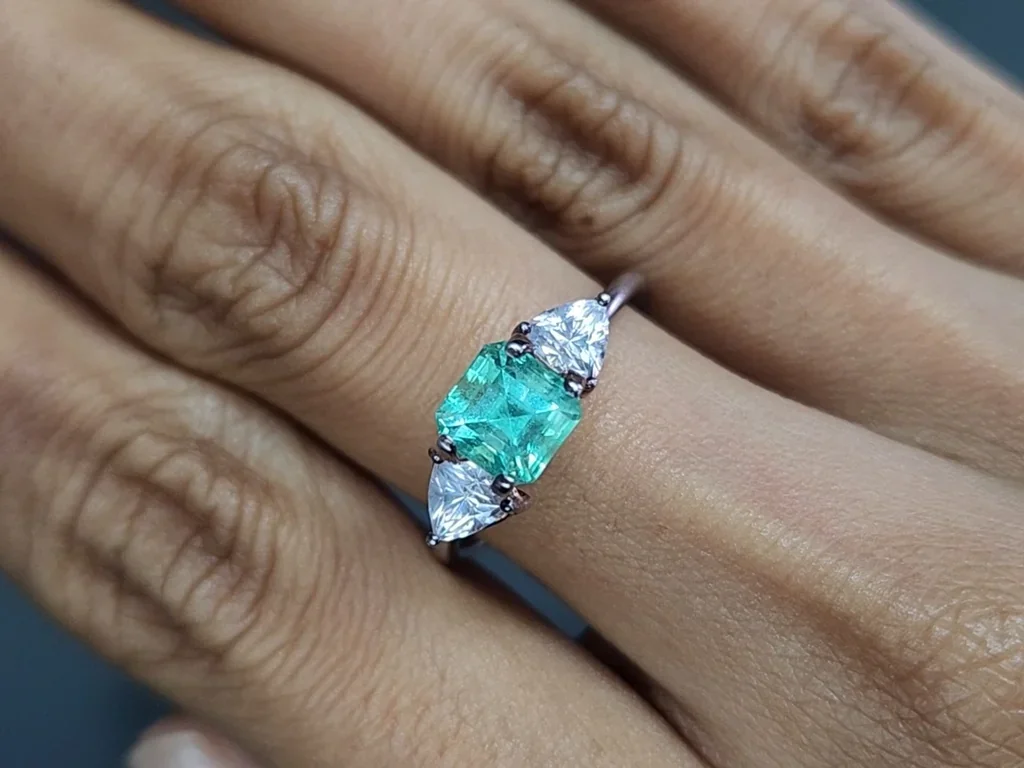 Emerald asscher cut 1.41 carats, Russia Image №5