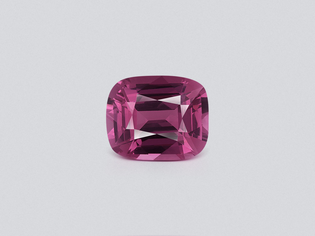 Purple garnet cushion cut 2.96 carats, Africa Image №1