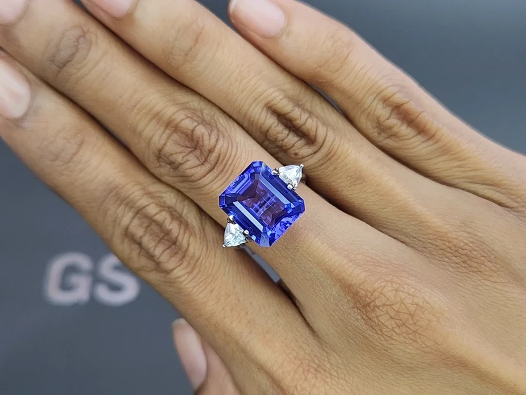 Tanzanite octagon cut 7.38 carats, Tanzania Image №5