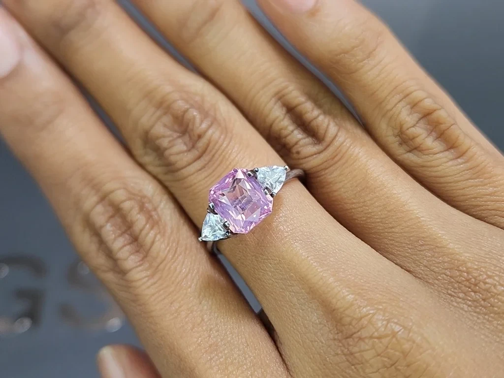 Lilac pink spinel Mahenge radiant cut 3.07 carats, Tanzania Image №5
