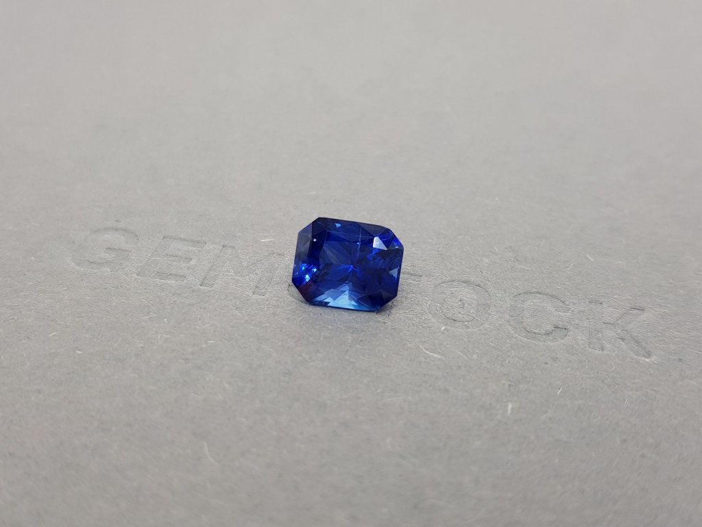 Radiant Cut Cornflower Blue Sapphire 3.04 ct Image №3