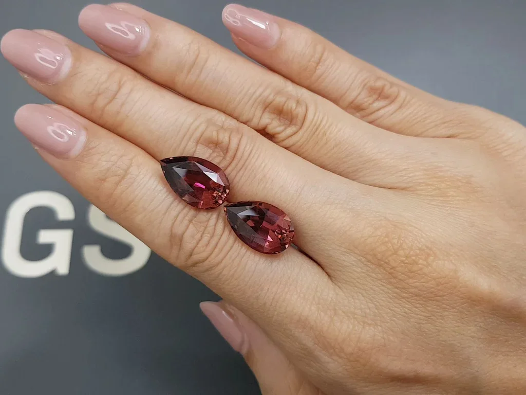 Pair of large orange-red tourmalines from Africa 13.41 carats Image №2
