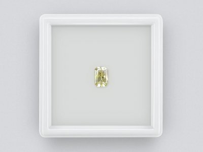 Yellow radiant cut sapphire 1.07 carats, Sri Lanka photo