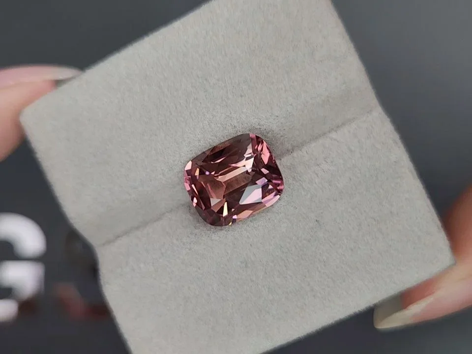 Cushion-cut red-orange tourmaline 5.14 carats, Africa Image №4