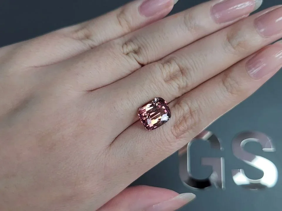 Cushion-cut red-orange tourmaline 5.14 carats, Africa Image №2